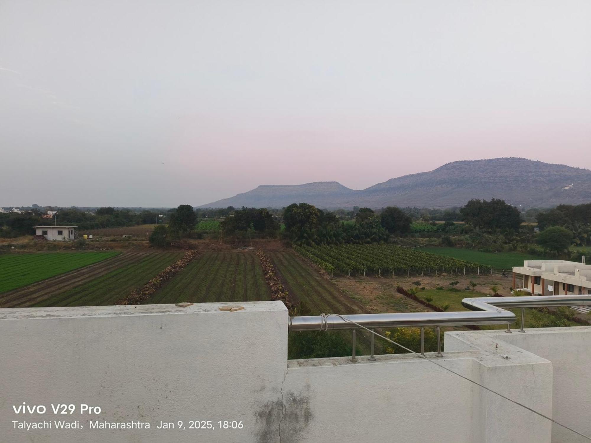 מלון Ellora Shree Jyotirlinga Residency מראה חיצוני תמונה