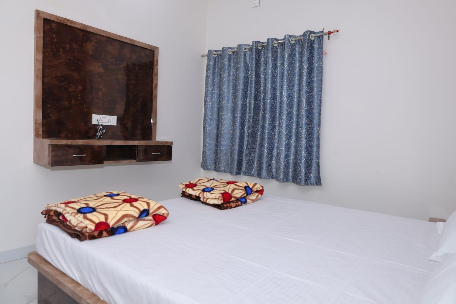 מלון Ellora Shree Jyotirlinga Residency מראה חיצוני תמונה