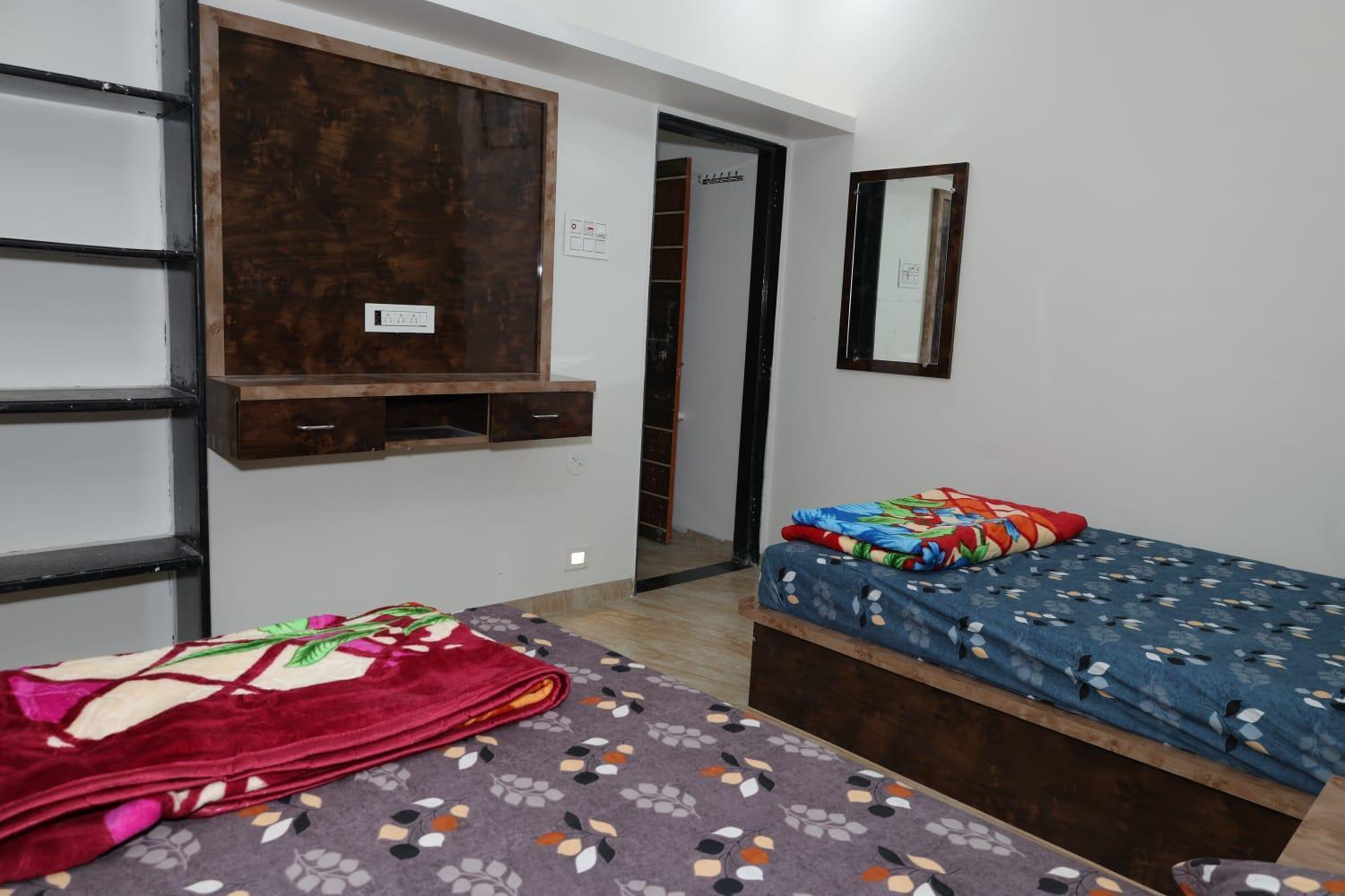 מלון Ellora Shree Jyotirlinga Residency מראה חיצוני תמונה