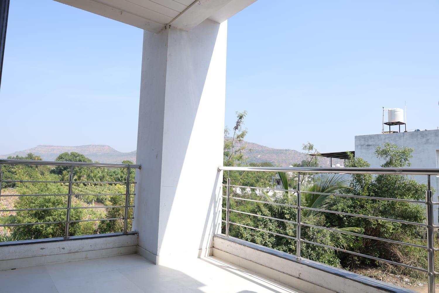מלון Ellora Shree Jyotirlinga Residency מראה חיצוני תמונה